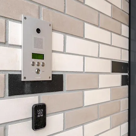 Modern In The Heart Of Uus-veerenni 아파트 탈린