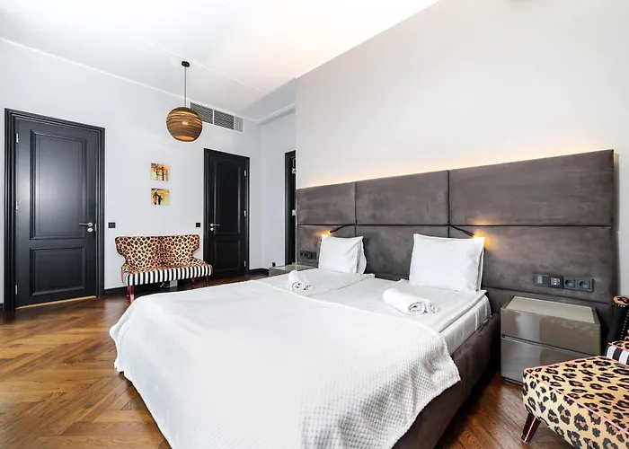 Modern In The Heart Of Uus-veerenni * Tallin