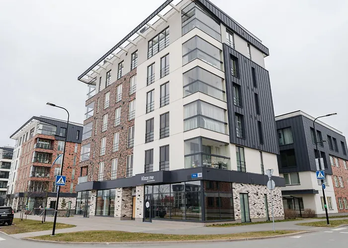 Modern In The Heart Of Uus-veerenni Apartamento