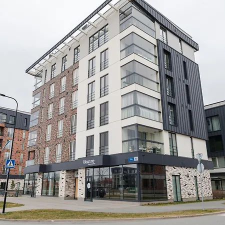 Modern In The Heart Of Uus-veerenni Apartamento
